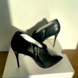 ALDO black CAPESTICK booties